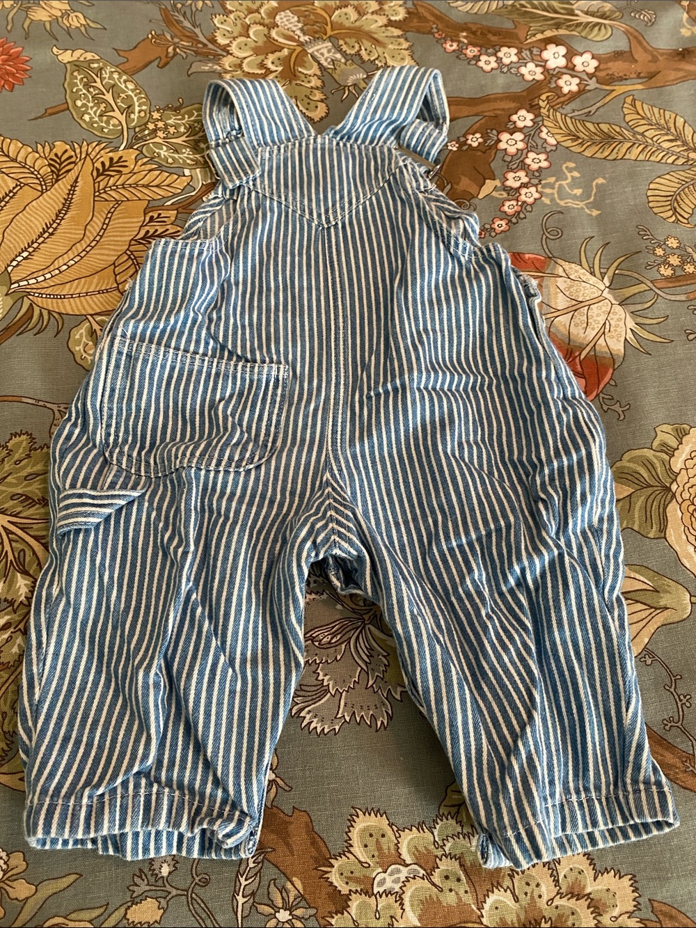 THREE Overalls - Picture 7 of 10